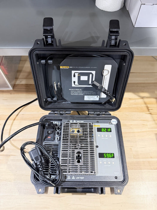 FLUKE HART SCIENTIFIC 9009 DUAL WELL DRY BLOCK CALIBRATOR -15 C TO 350 C (TESTE)