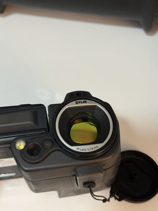 FLIR T440 THERMAL IMAGING CAMERA WITH ACCESSORIES & CASE TESTED