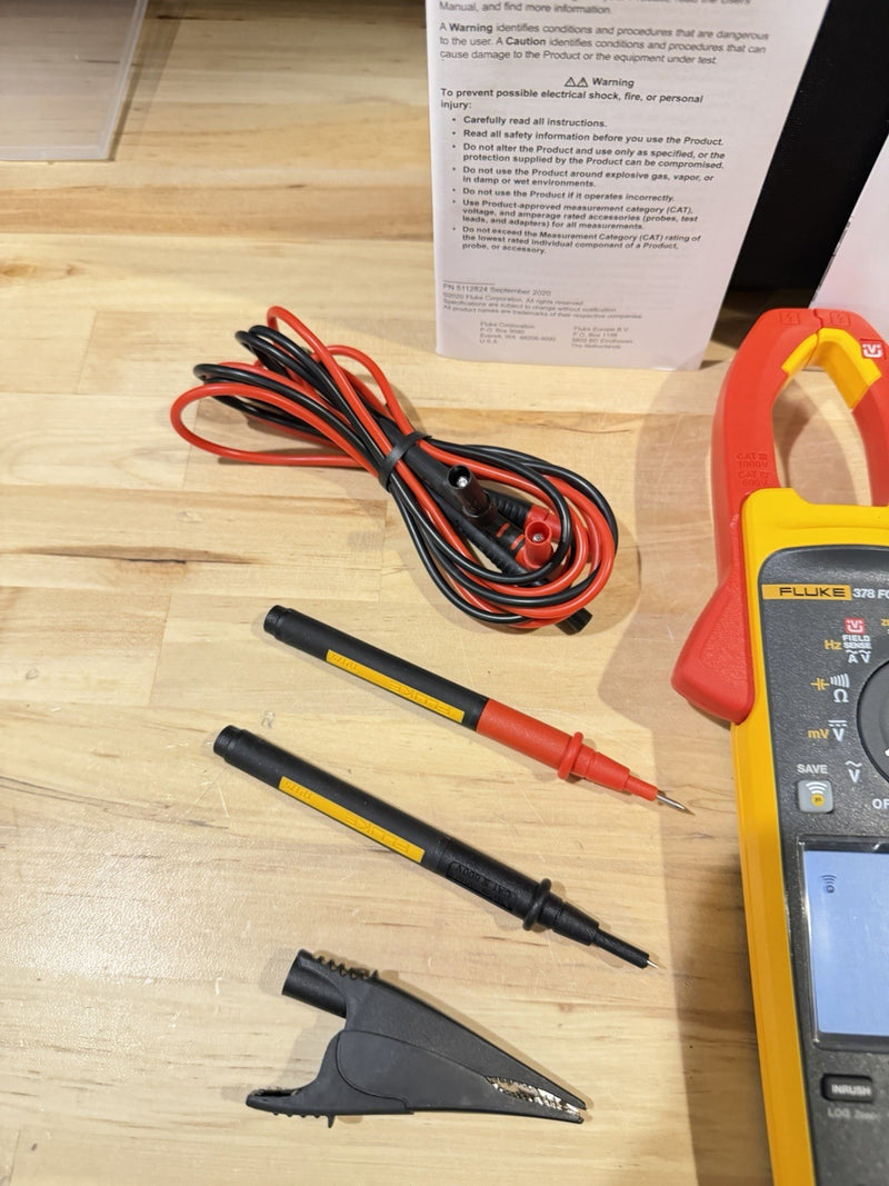 FLUKE 378 FC NON-CONTACR VOLTAGE CLAMP METER W/ LEADS & CASE - SHIPS FAST