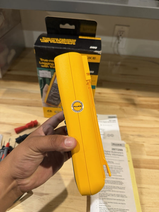 FLUKE 289 TRUE-RMS MULTIMETER