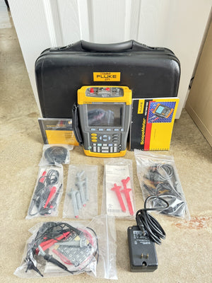 FLUKE 199 SCOPEMETER OSCILLOSCOPE 200MHZ 2.5GS/S WITH VARIOUS LEADS AND PROBES