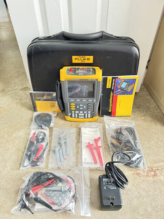 FLUKE 199 SCOPEMETER OSCILLOSCOPE 200MHZ 2.5GS/S WITH VARIOUS LEADS AND PROBES