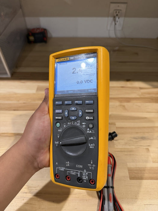 FLUKE 289 TRUE RMS ELECTRONIC LOGGING DIGITAL MULTIMETER W/ LEADS & CLIPS #8
