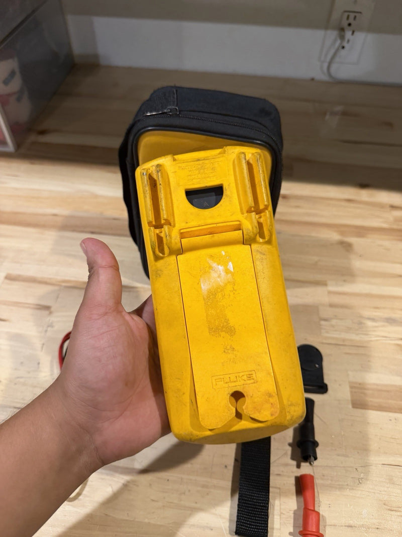 FLUKE 87V TRUE RMS MULTIMETER W/ LEADS (TESTED) SHIPS FAST