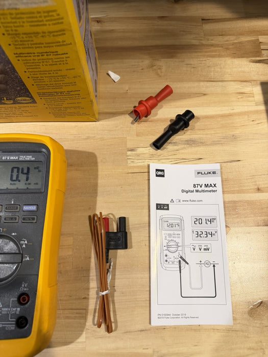 FLUKE 87V MAX TRUE RMS MULTIMETER W/ LEADS & CLIPS (TESTED) SHIPS FAST