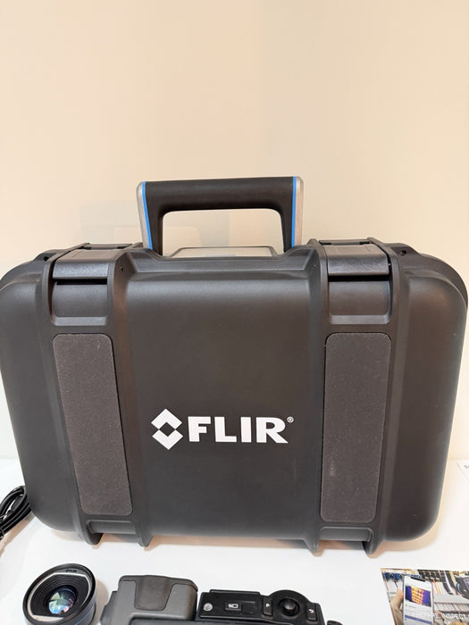 FLIR T650SC THERMAL IMAGING CAMERA W/ ACCESSORIES & CASE (TESTED) FREE SHIPPING