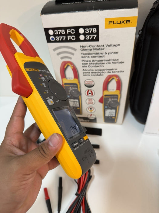 FLUKE 377 FC NON-CONTACT VOLTAGE CLAMP METER (NEW FACTORY SEALED) SHIPS FAST