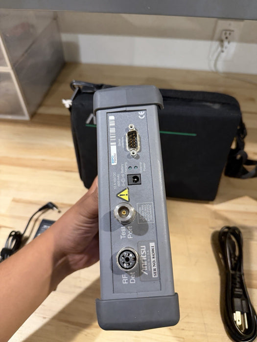 ANRITSU SITE MASTER S331A ANALYZER WITH CHARGER TESTED