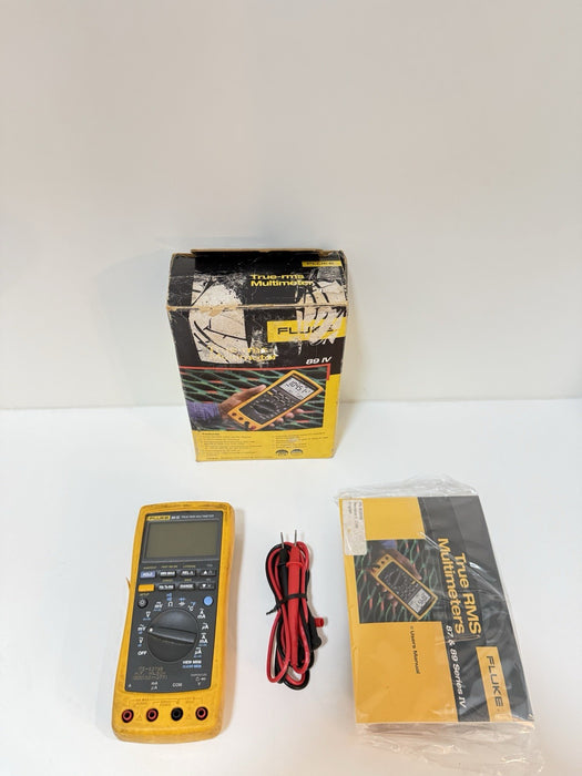 FLUKE 89 IV TRUE RMS DIGITAL MULTIMETER W / LEADS - FREE SHIPPING