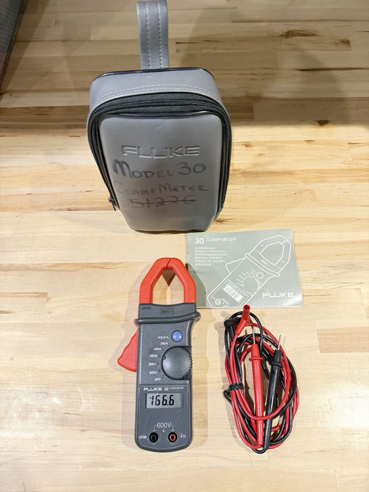 FLUKE 30 CLAMP METER W/ LEADS & CLIPS - SHIPS FAST