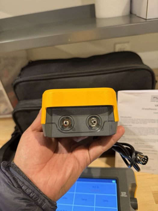 FLUKE VT900A GAS FLOW ANALYZER W/VAPOR & CHARGER-FREE SHIPPING (TESTED)