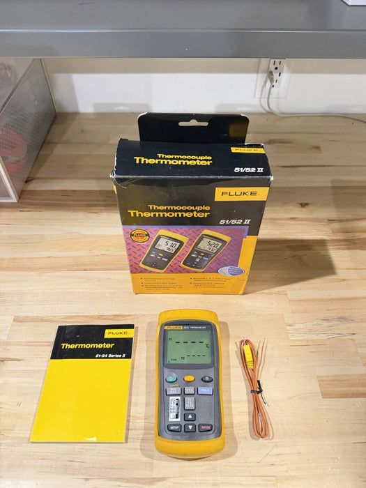 FLUKE 52 II THERMOMETER WITH PROBE CALIBRATED 2026