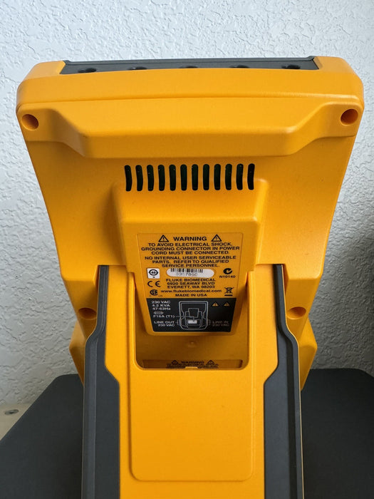 FLUKE ESA615 EU 230V ELECTRICAL SAFETY ANALYZER CALIBRATED 2024