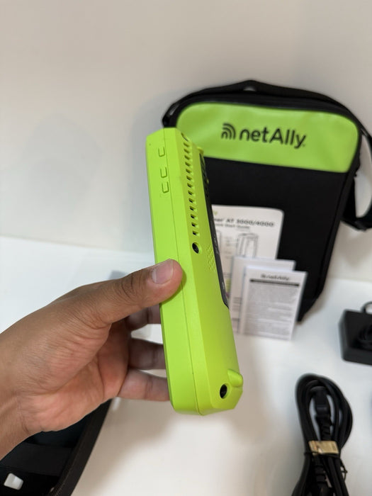 NETALLY LINKRUNNER AT 3000 CABLE TESTER &