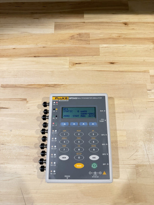 FLUKE MPS450 MULTIPARAMETER SIMULATOR WITH CASE & CHARGER MISSING COVER TESTED