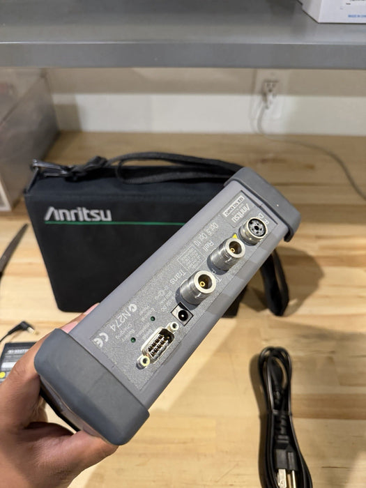 ANRITSU SITE MASTER S251A ANALYZER WITH CHARGER TESTED