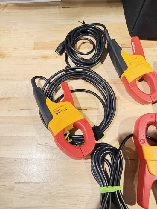 FLUKE 434 POWER QUALITY ANALYZER W/ACCESSORIES& CHARGER - SHIPS FREE (TESTED)