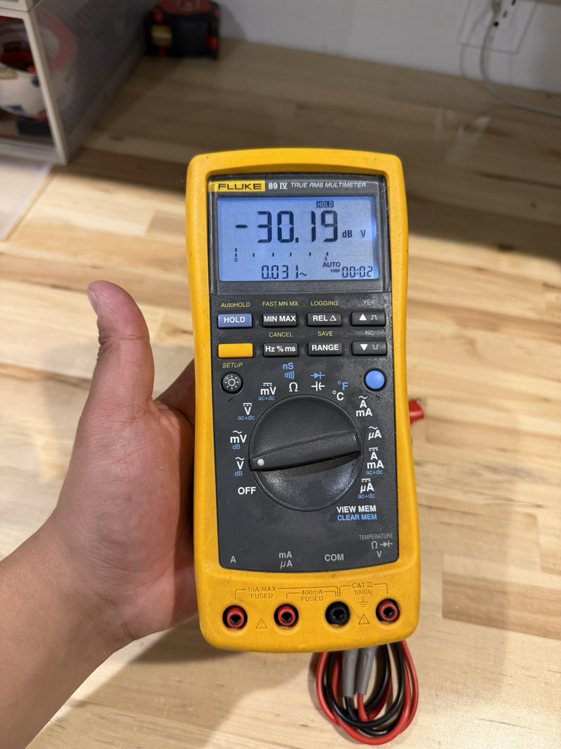 FLUKE 89 IV TRUE RMS MULTIMETER WITH LEADS & CLIPS TESTED