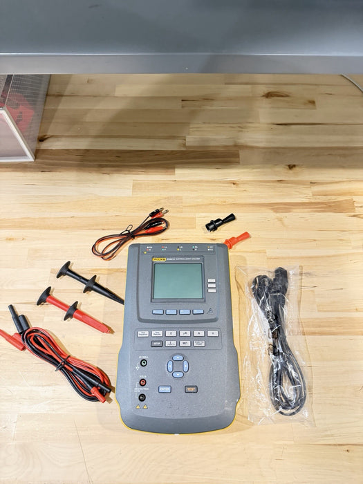 FLUKE ESA615 115V ELECTRICAL SAFETY ANALYZER TESTER WITH LEADS & CHARGER TESTED