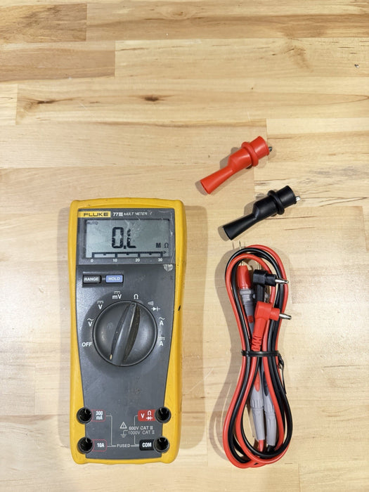 FLUKE 77 III MULTIMETER WITH LEADS TESTED