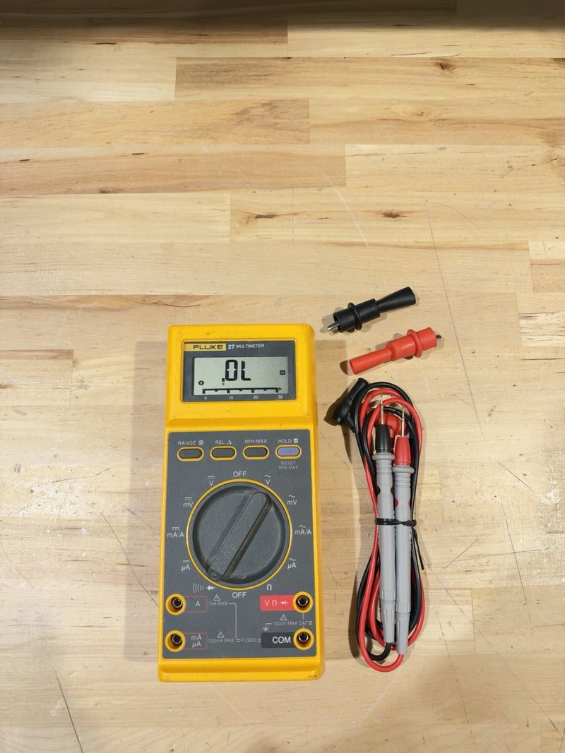 FLUKE 27 MULTIMETER W/ LEADS & CLIPS (TESTED) SHIPS FAST