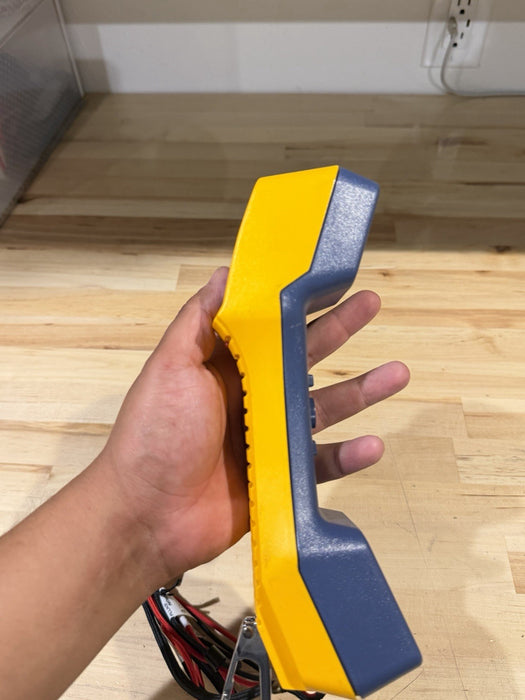 FLUKE NETWORKS TS 19 TELEPHONE TEST SET (TESTED)