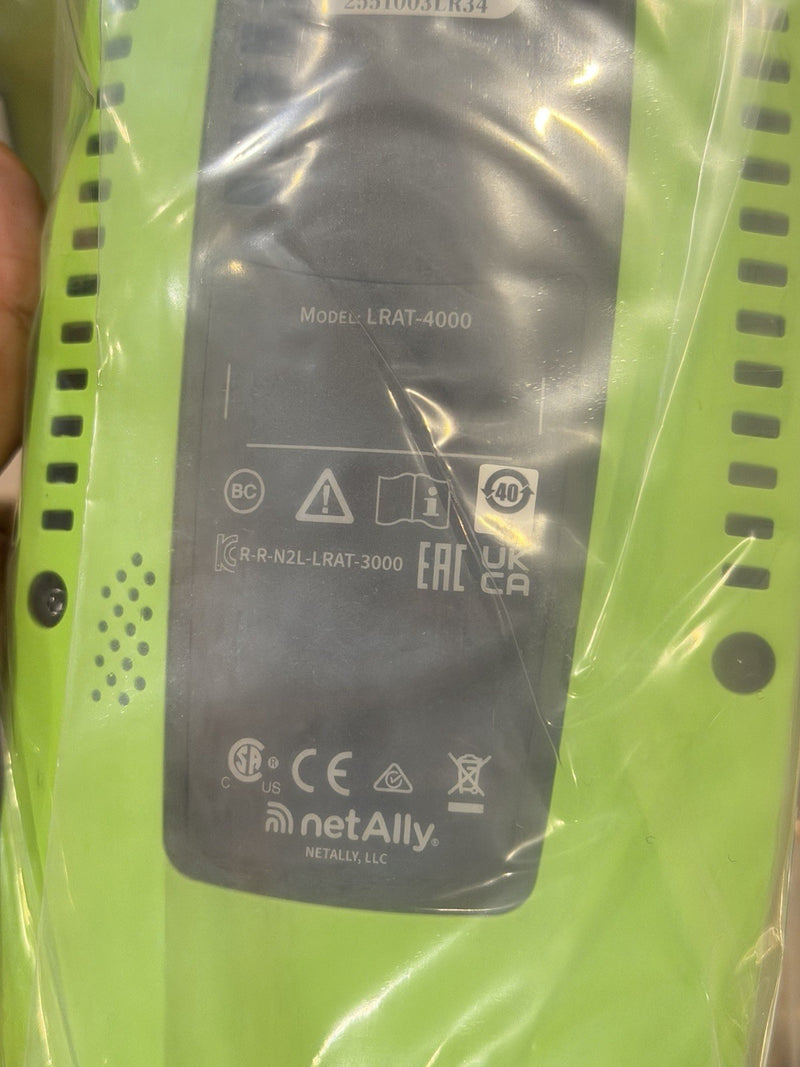 NETALLY LINKRUNNER AT 4000 NETWORKS TESTER W/ CHARGER (NEW SEALED) & ALLY CARE