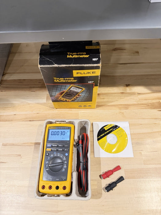 FLUKE 187 TRUE RMS MULTIMETER W/ LEADS & CLIPS  (NEW SEALED) TESTED - RARE