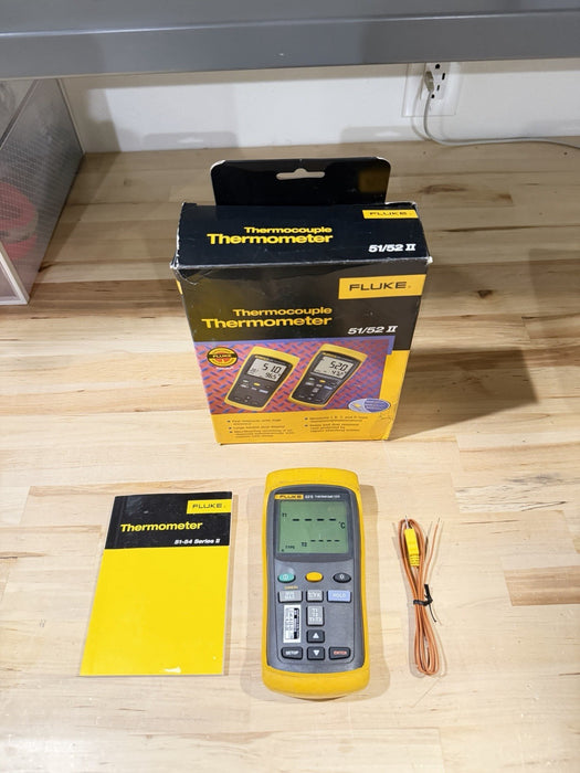 FLUKE 52 II THERMOMETER WITH PROBE CALIBRATED 2026