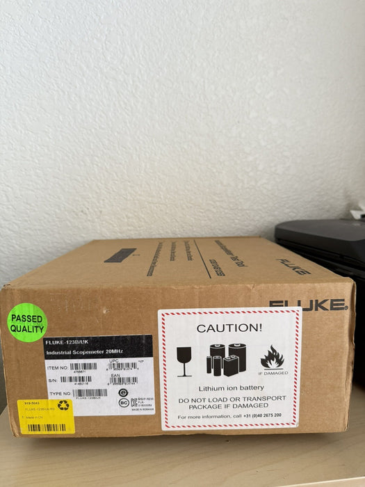 FLUKE 123B INDUSTRIAL SCOPE METER OSCILLOSCOPE 20 MHZ