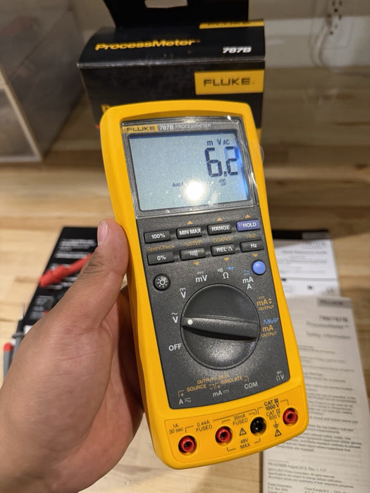 FLUKE 787B PROCESS METER TESTED