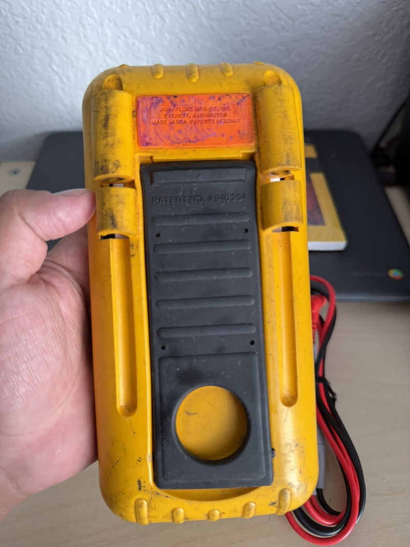 FLUKE 87 III TRUE RMS MULTIMETER WITH LEADS & MANUALS