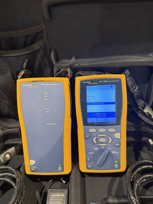 FLUKE DTX-1200 CABLE ANALYZER KIT W ACCESSORIES TESTED
