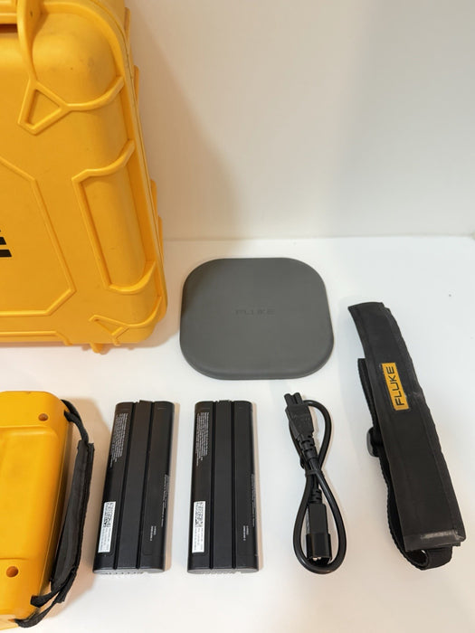 FLUKE II910 ACOUSTIC IMAGER WITH ACCESSORIES TESTED
