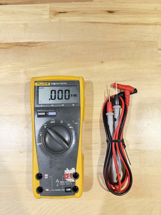FLUKE 77 III MULTIMETER W/ LEADS (TESTED) SHIPS FAST