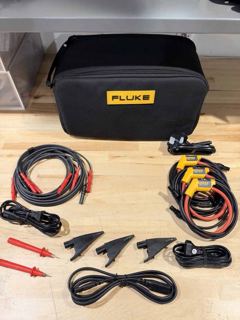 FLUKE 1734 ENERGY LOGGER KIT W/ ACCESSORIES (FREE SHIPPING)