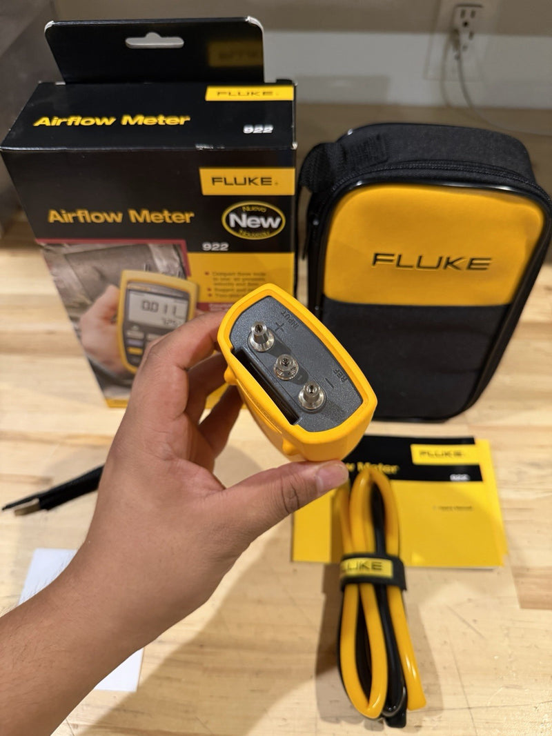 FLUKE 922 AIRFLOW METER KIT W / ACCESSORIES- SHIPS FAST (NEW SEALED)