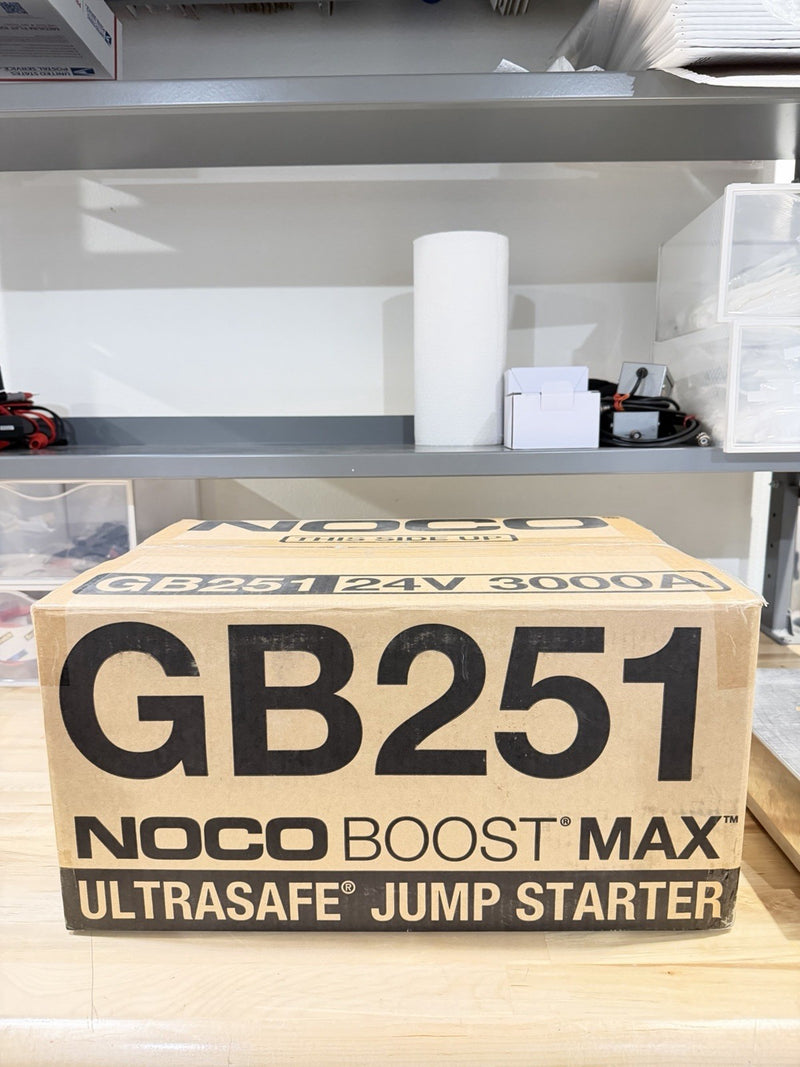 NOCO BOOST MAX GB251 3000A 24V ULTRASAFE PORTABLE JUMPER STARTER
