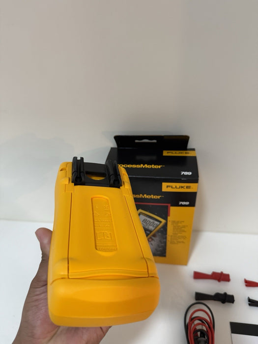 FLUKE 789 PROCESSMETER MFD 2025 CALIBRATED 2025