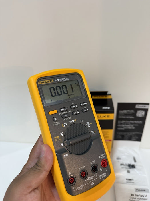 FLUKE 88V AUTOMOTIVE MULTIMETER (NEW FACTORY SEALED) CALIBRATED 2024 -SHIPS FAST