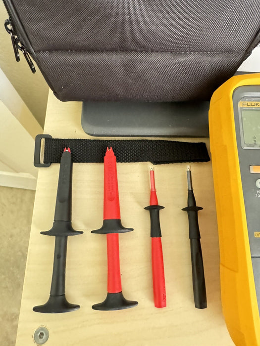 Fluke 87V-MAX/E2 KIT Industrial True RMS Heavy Duty Mulitmeter (MFG 2024) NEW