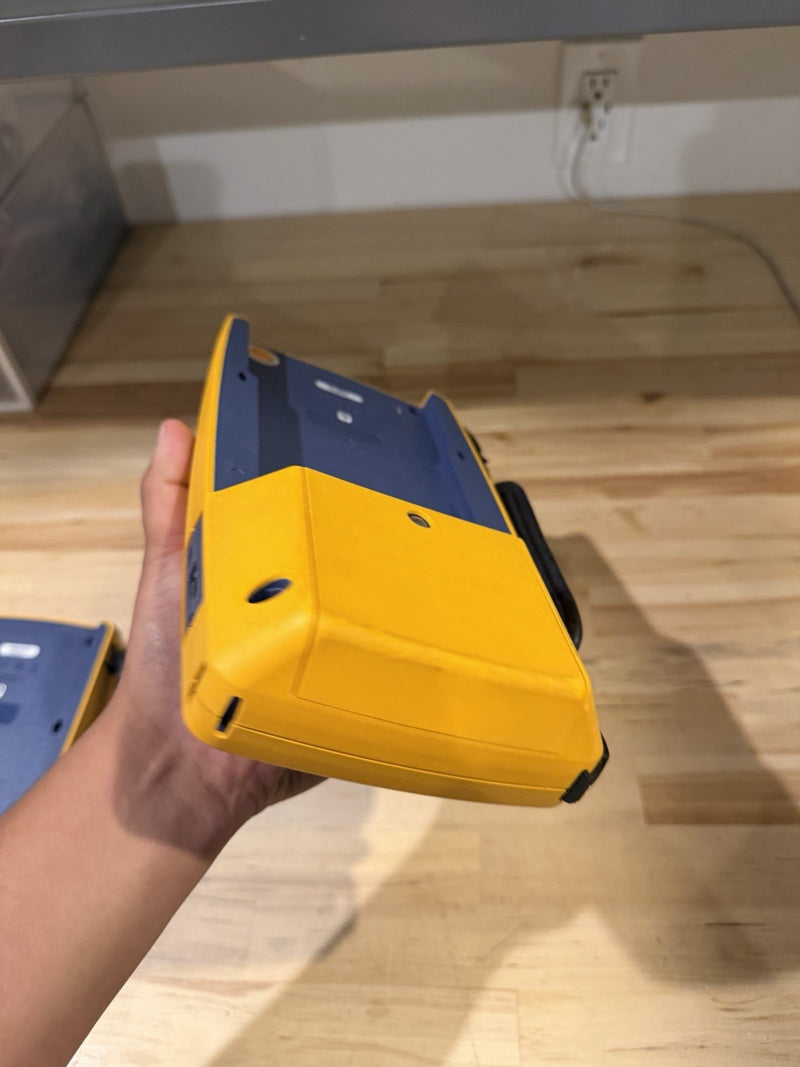 FLUKE NETWORKS VERSIV MAINFRAME & REMOTE WITH CHARGER