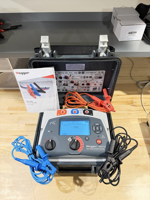 MEGGER MIT515 5KV INSULATION TESTER WITH LEADS & CHARGER TESTED