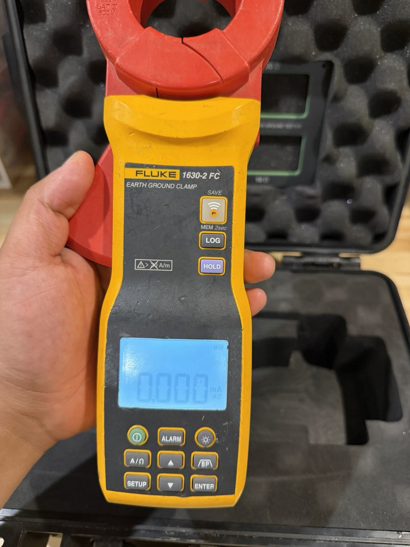 FLUKE 1630-2 FC EARTH GROUND CLAMP METER TESTED