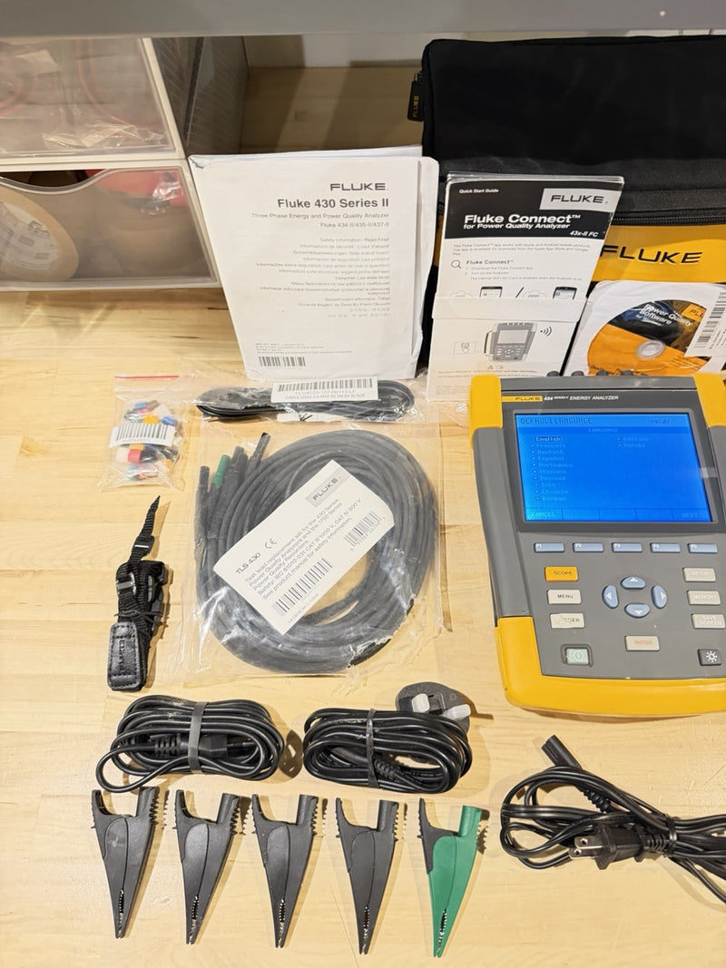 FLUKE 434 SERIES II ENERGY ANALYZER KIT WITH ACCESSORIES TESTED