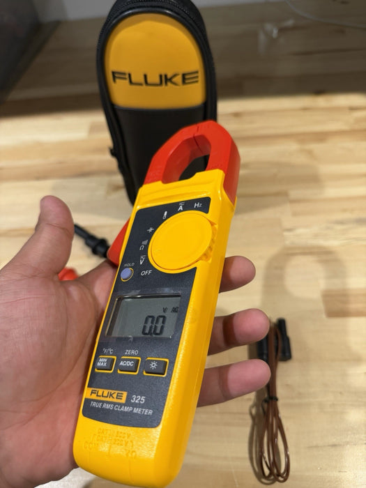 FLUKE 325 TRUE RMS CLAMP METER (NEW SEALED) SHIPS FAST - NEW