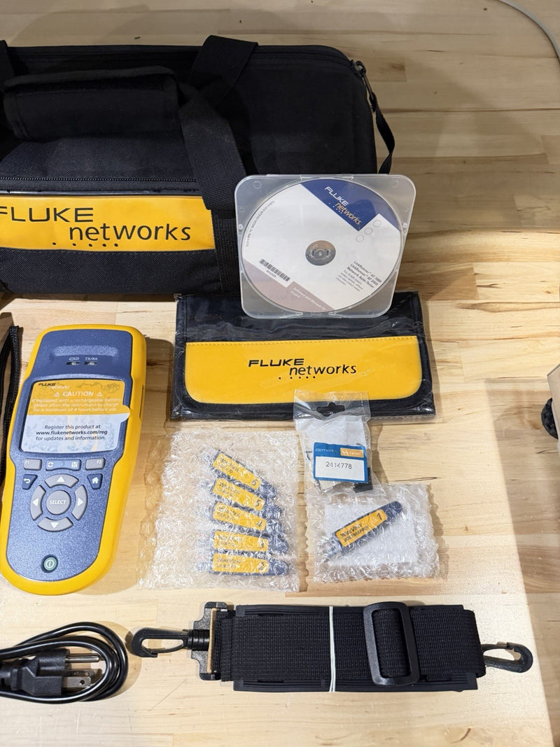 FLUKE NETWORKS LINKRUNNER AT-2000 KIT AUTO TESTER KIT RARE