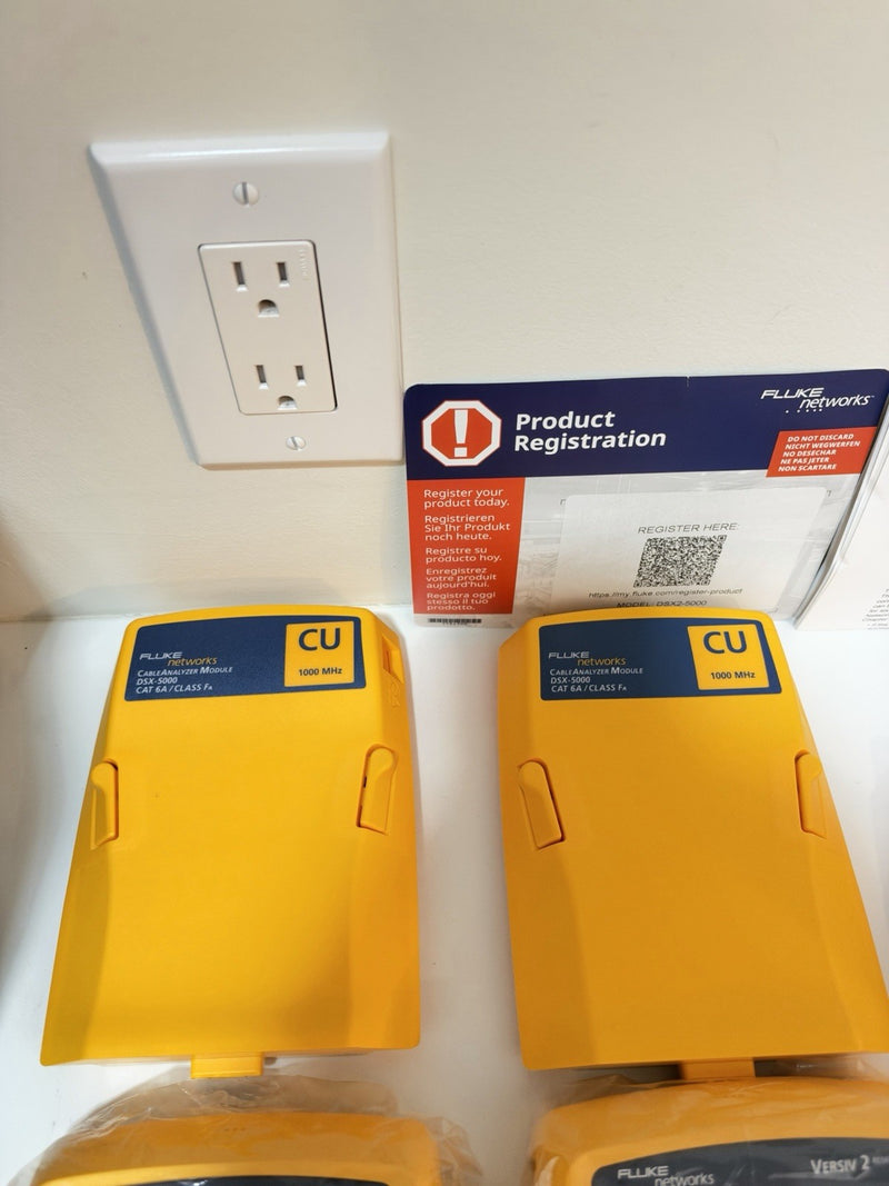 FLUKE NETWORKS DSX2-5000 LAN CABLE CERTIFIBER TESTER CALIBRATED 2024 NEW