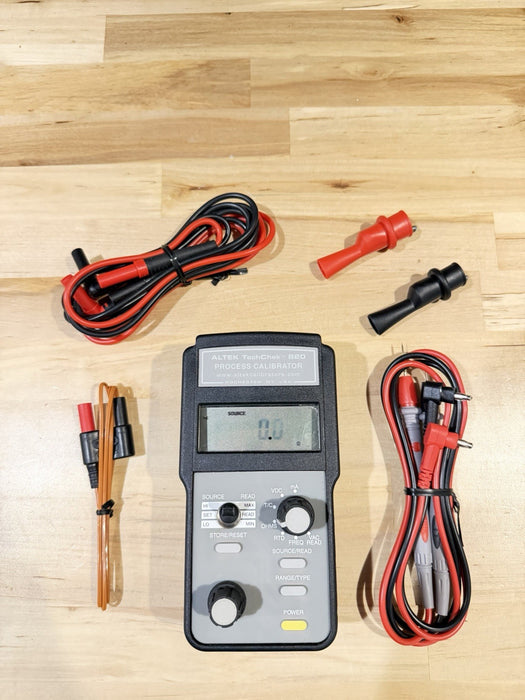 ALTEK TECHCHEK 820 PROCESS CALIBRATOR W/ LEADS & CLIPS (TESTED)