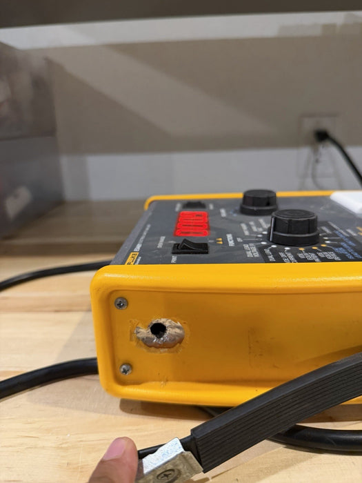 FLUKE BIOMEDICAL ESA601 ELECTRICAL SAFETY ANALYZER TESTER